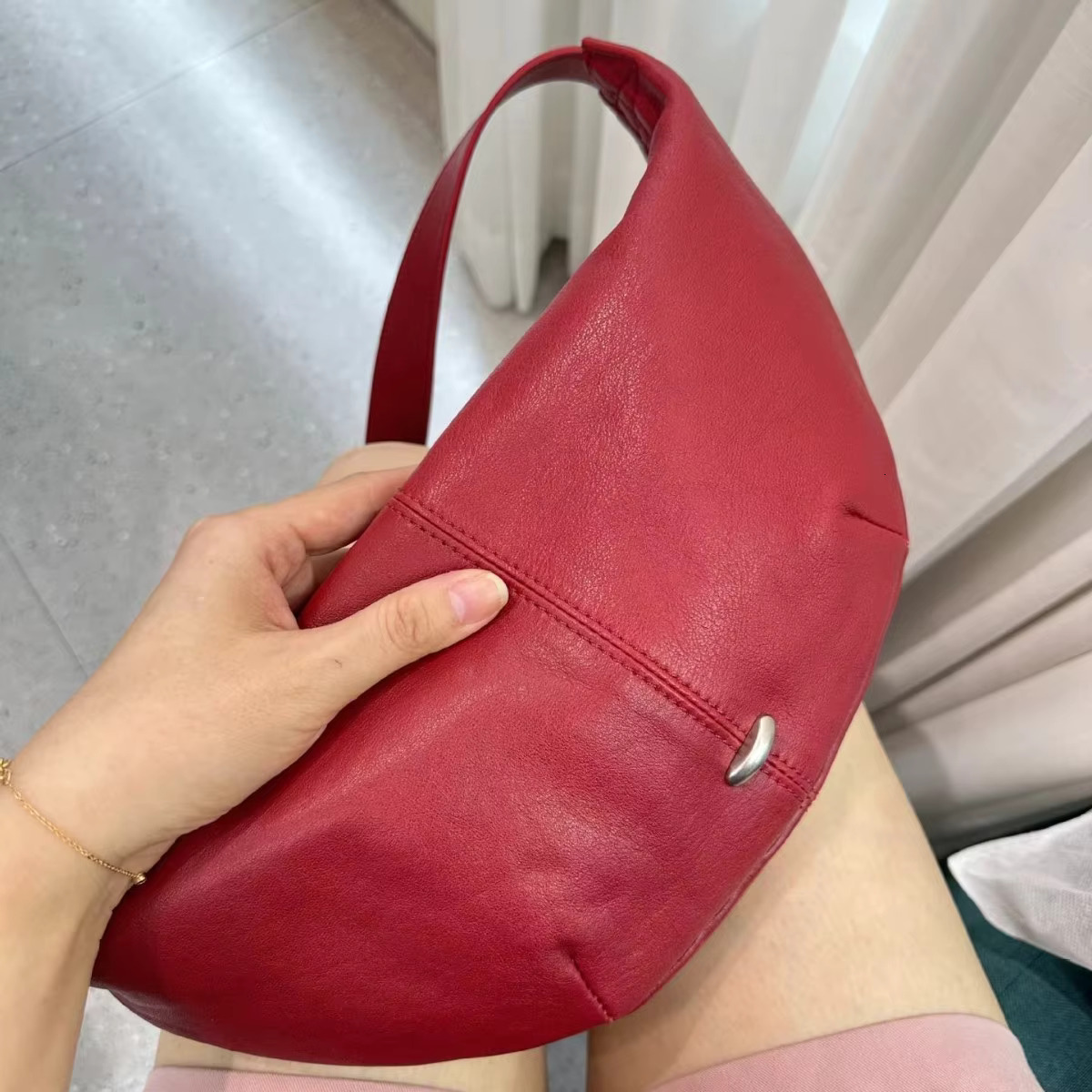 Design Pease Shape Small Saddle Flap Coffee Red Color Real Suede Leather Or Lambskin Women Crossbody Bag Purse Suede
