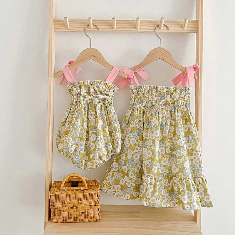 Summer Baby Girls Clothes Girls Sling Dress Flower Print Sleeveless Baby Romper Princess Dress Family Matching Sister Outfit W250207