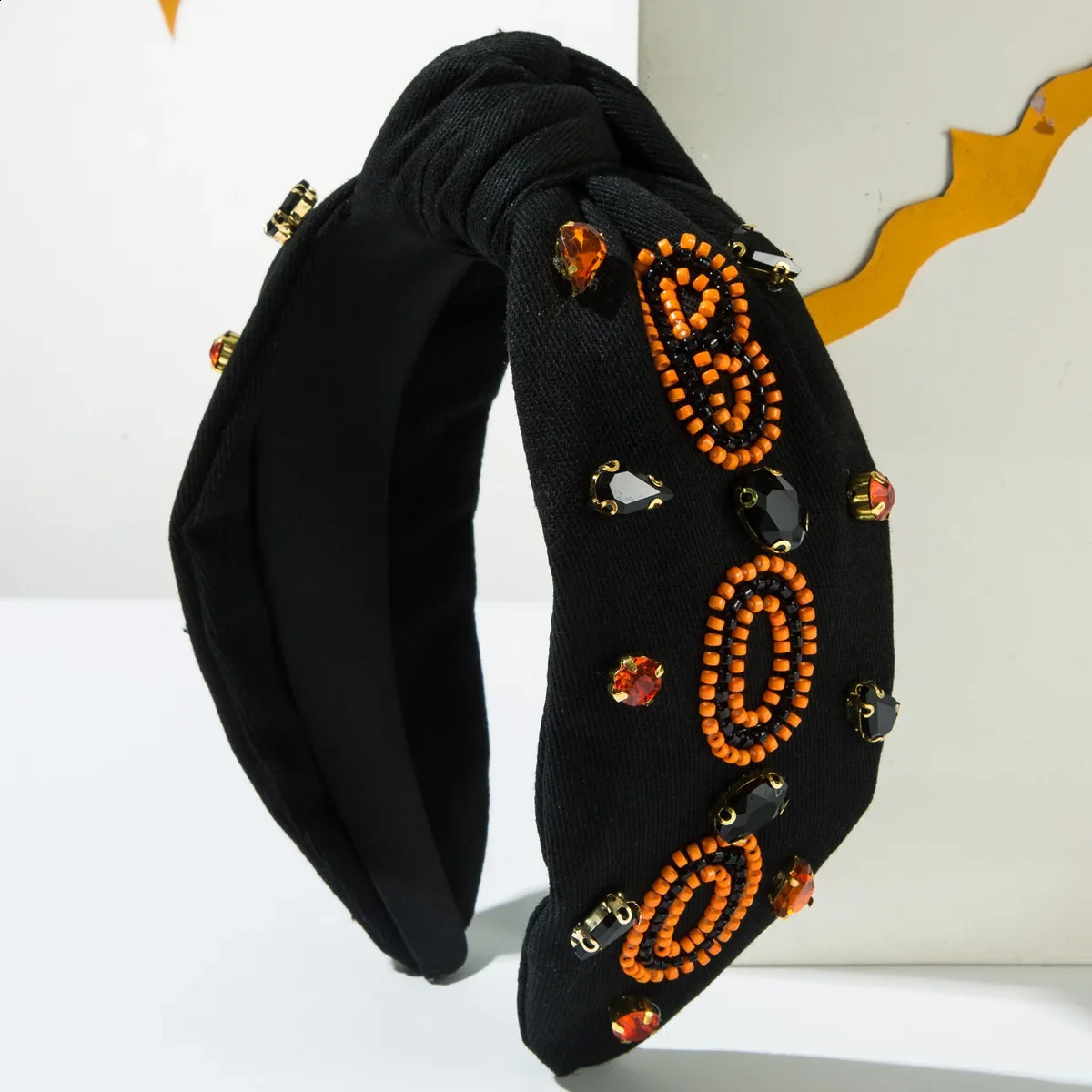 2024 Halloween Hand-Stitched Bead Boo Letter Headband Fashion Trend Party Festival Hair Accessories 250207