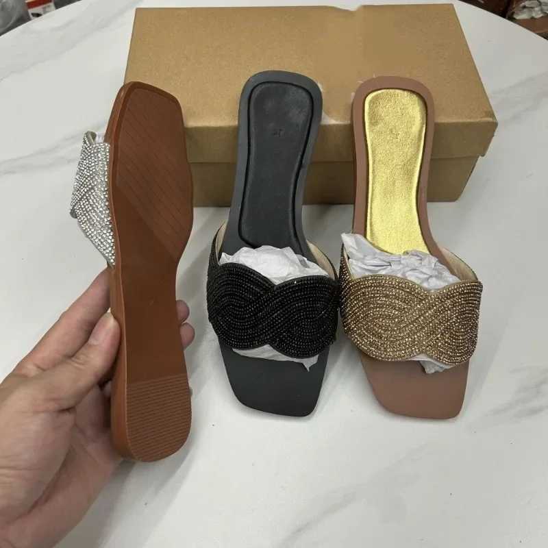 Ladies Flat Slippers Leisure Beach N-slip Womens Shoes 2024 Summer New Outdoor Luxury Brand Designer High Quality FootwearXJ250207