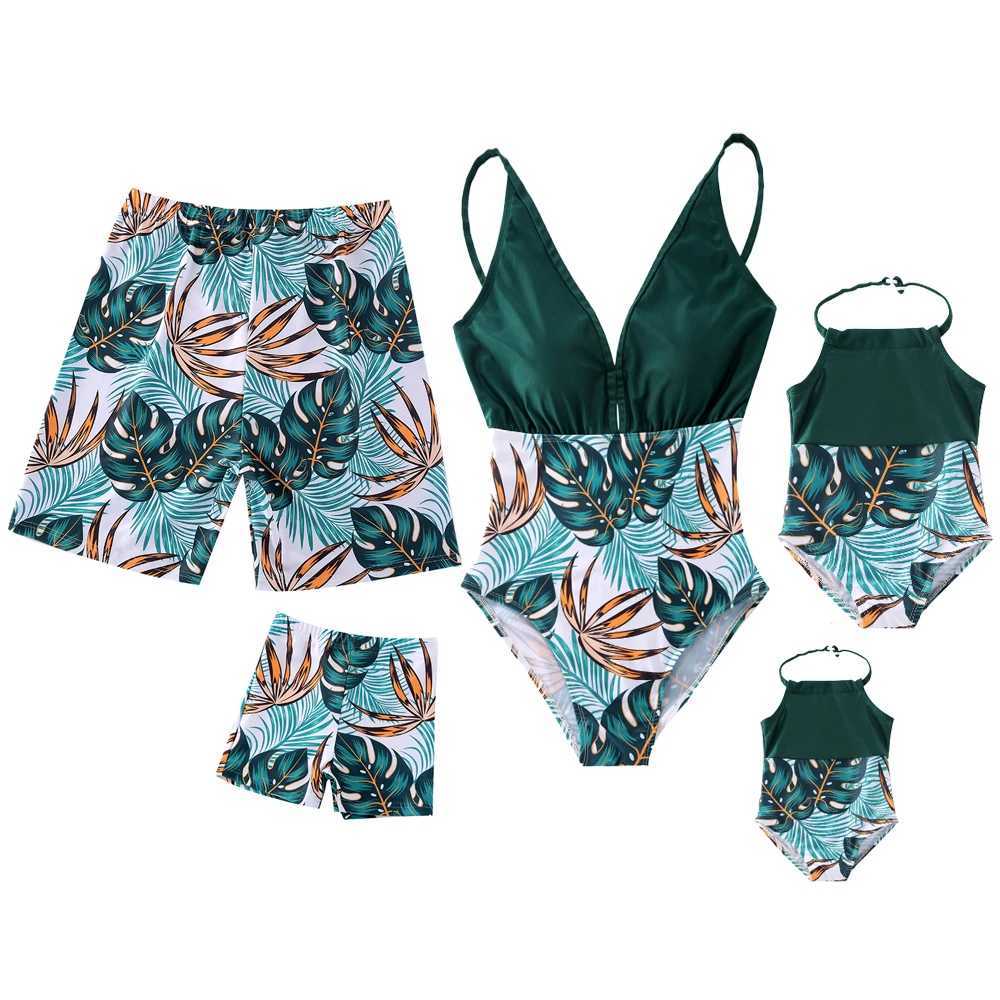 2024 NEW Summer Family Swimming Suits Mom Dad and Children Family Matching Swimwear Family Look Mommy and Me One-Piece Swimsuit W250207