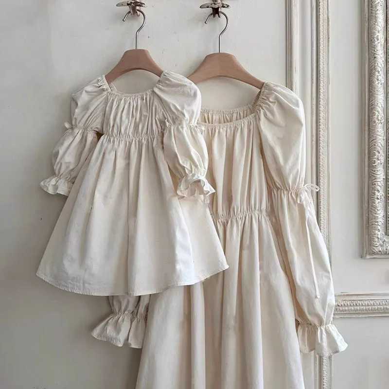 Clearance 90cm and 100cm 22236 Family Clothes Parent-child Dress Autumn Fashion Girls Dress Bubble Sleeve Princess Clothes W250207