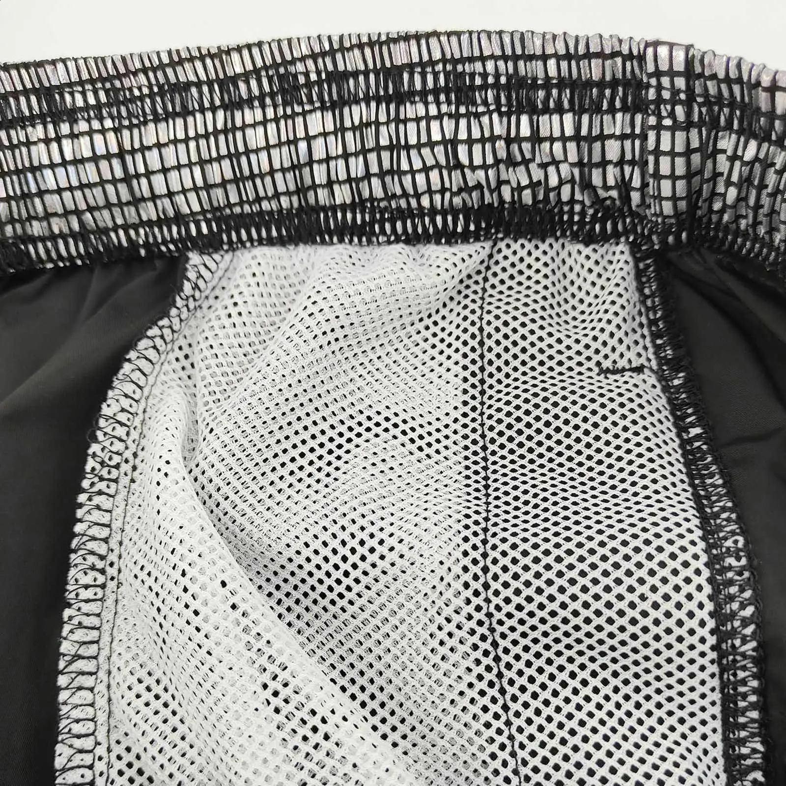 Metallic Print Beach Shorts Shiny Drawstring Mens Clothing with Elastic Waistband Quick Dry Mens Sequin Gym Pants for Running 250206