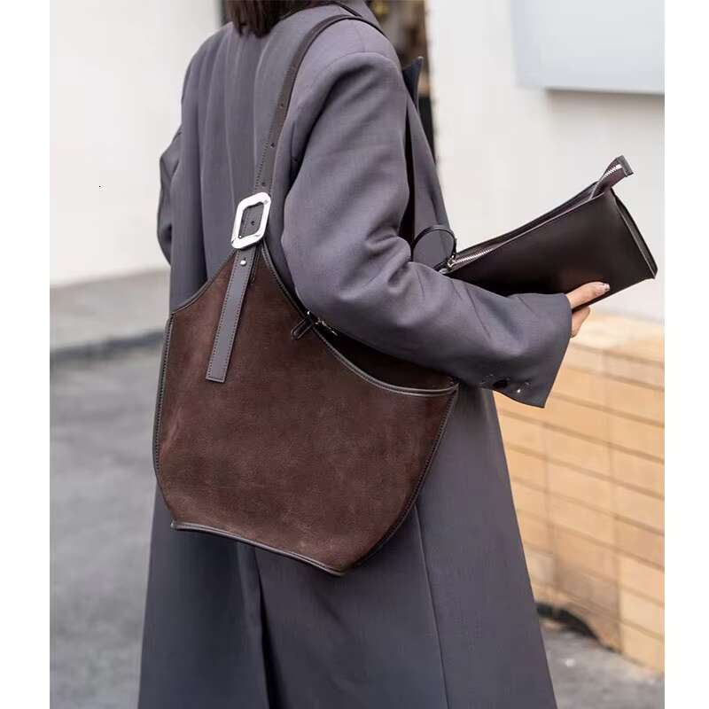 New Winter High Quality Suede Leather Large Capacity Bucket Bag Adjustable Handle Handbag Casual Shoulder With Wallet