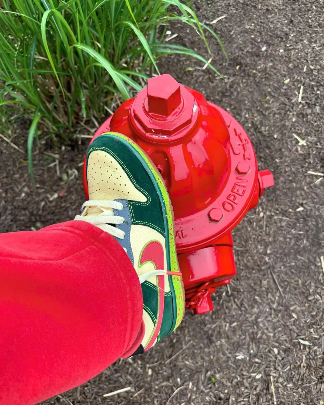 Men Casual Sweat Pants Y2k Japanese Street Style Slim Embroidered Pattern Trendy Sweatpants Suitable All Seasons Straight Tube 250206