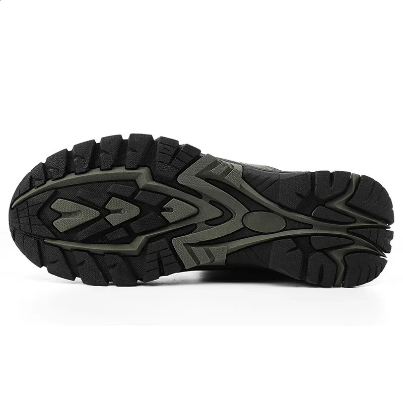 Mens Outdoor Hiking Boots Add Cotton Warm Wear Resistant Fashion Casuals Sports Shoes Plush Comfortable Walking Shoes for Woman 250120
