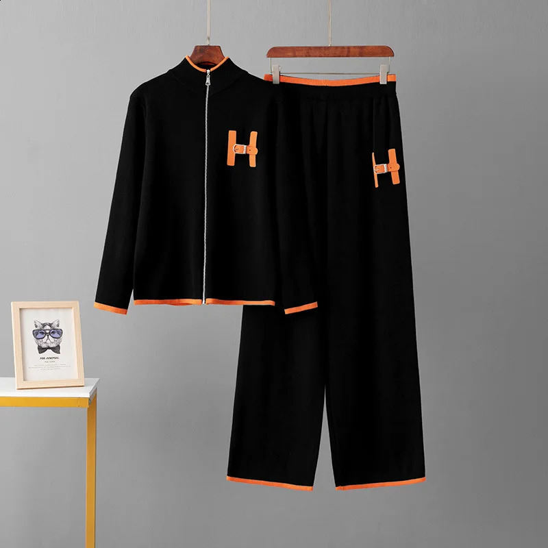 Leisure and Fashion Womens Set Spring Autumn Zipper Round Neck TopKnitted Loose Sports Pants Elegant Two Piece 250206