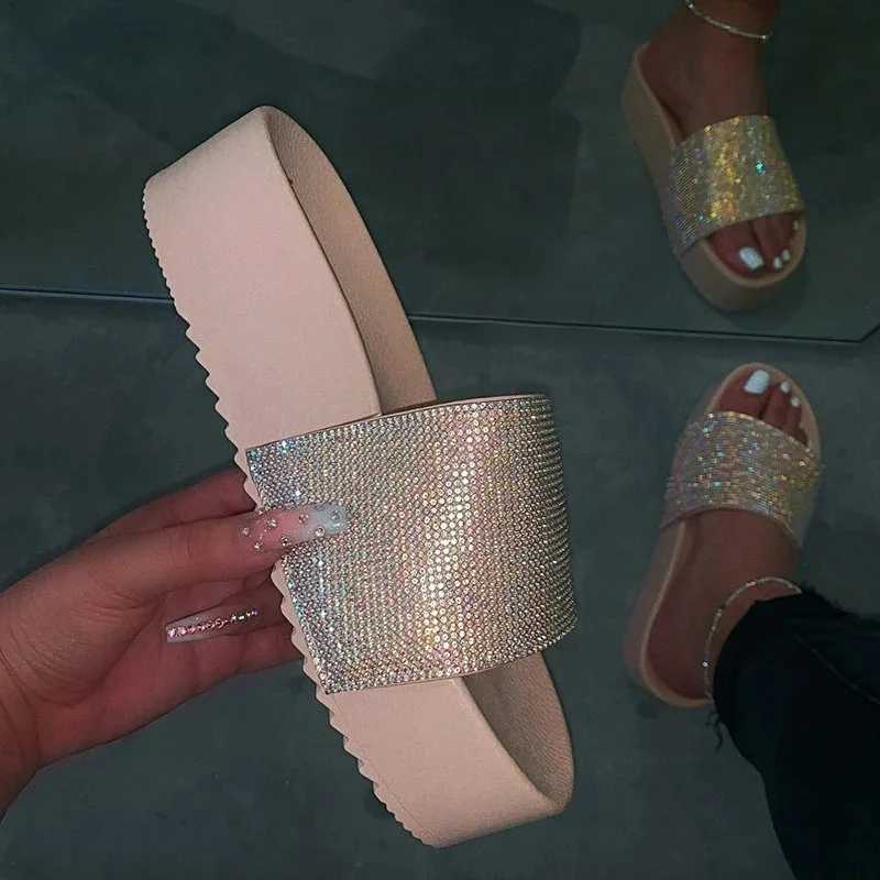 Spring/summer/women waterproof platform thick bottom rhine slippers candy-colored beach sandals outdoor wild fi ladiesXJ250207