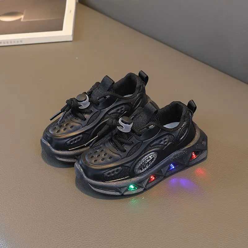 LED Illuminated Shoes Kid Sneakers Ultrght Breathable Running Shoes Soft Sole Girls Casual Trainers Outdoor Sport Boy Shoes W250207