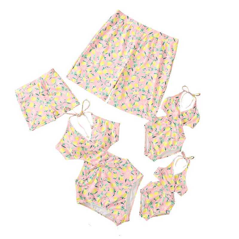 Family Baby Mom and Dad Son Daughter Clothing Fruit Printed Bikini Beach Swimsuit Family Matching Swimsuit W250207