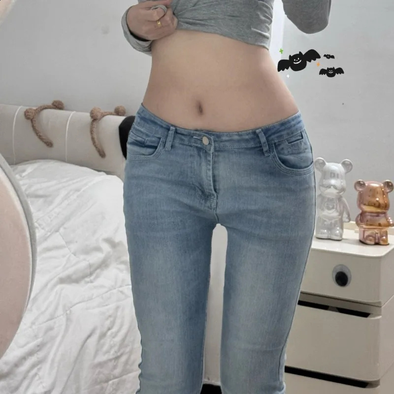 Vintage Flare Jeans Low Rise Women Sexy Fashion Washed Jean Pants cyber Y2K Grunge Fairycore Denim Trousers Korean 250206