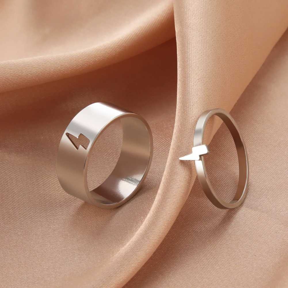 Skyrim Heart Couple Rings Stainless Steel Finger Rings Paired for Men Women Lover 2025 Fashion Lightning Airplane Jewelry Gift W250207