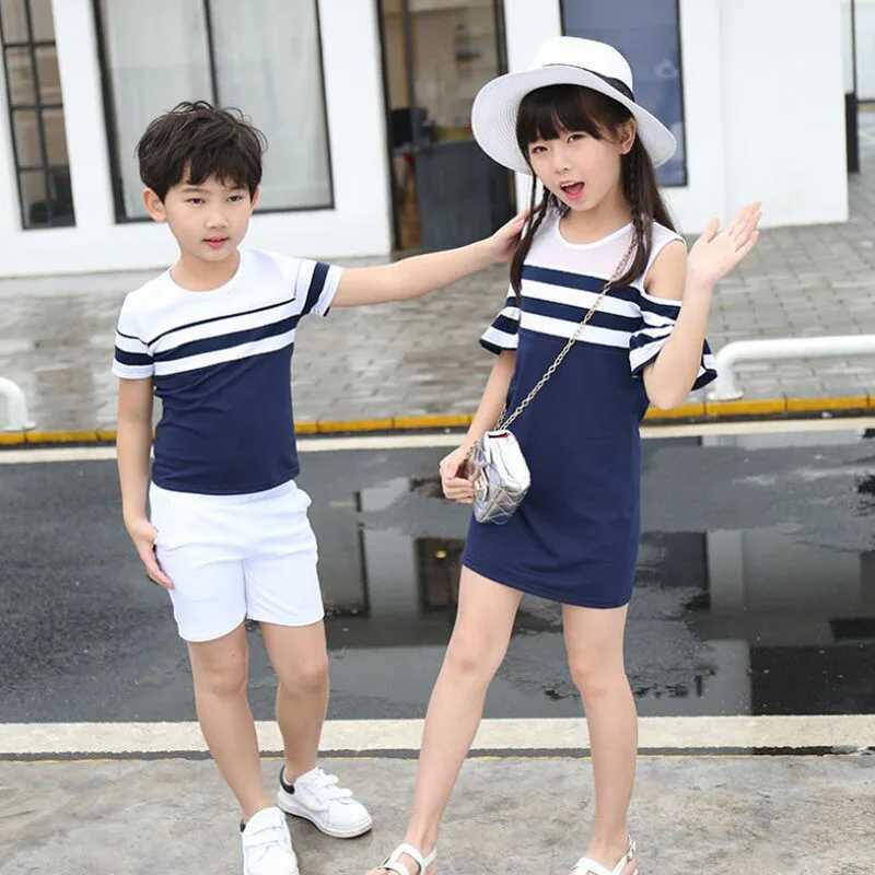 Family Clothing Striped Off Shoulder Mother Daughter Dress Family Matching Clothes Father Son T-shirt Parent-Child Family Set W250207