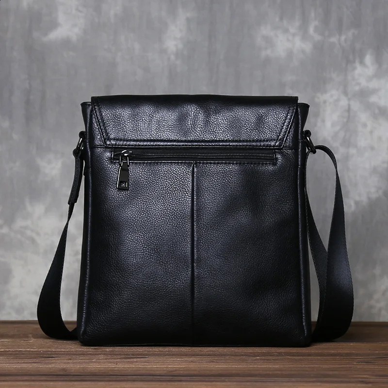 Mens Genuine Leather Shoulder Bag Simple Vertical n Top Layer Cowhide Crossbody Fashionable Mailman 250206