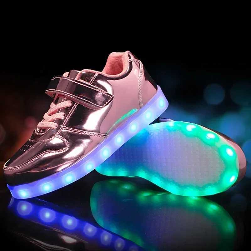 Kids Sneakers Casual Luminous Shoes USB Recharge Light Up Sports Skateboard Shoes Waterproof Leather Boys Girls Shoes with LED W250207