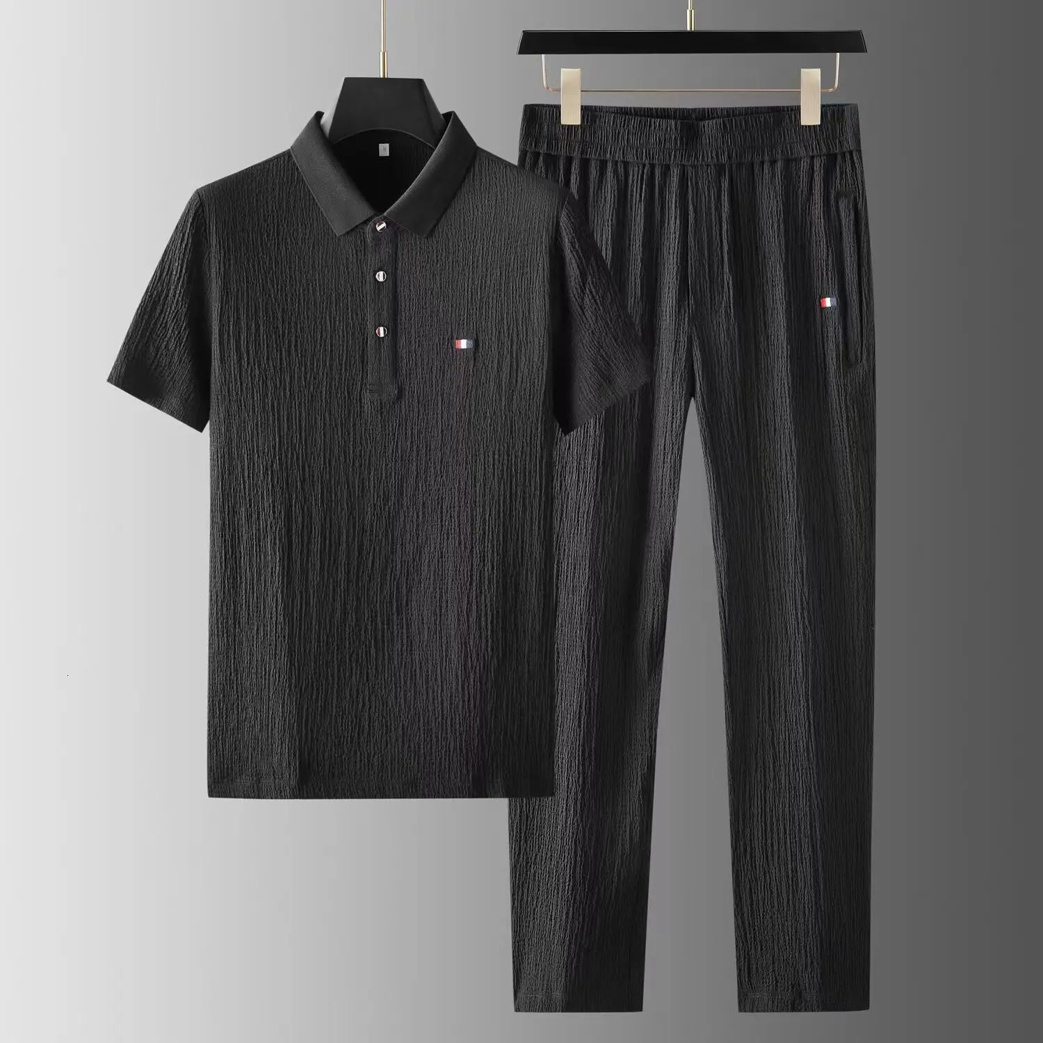 Summer Mens Classic Fashion Solid Color Short Sleeve TwoPiece Set 2023 Casual Loose HighQuality Sports Suit 250207