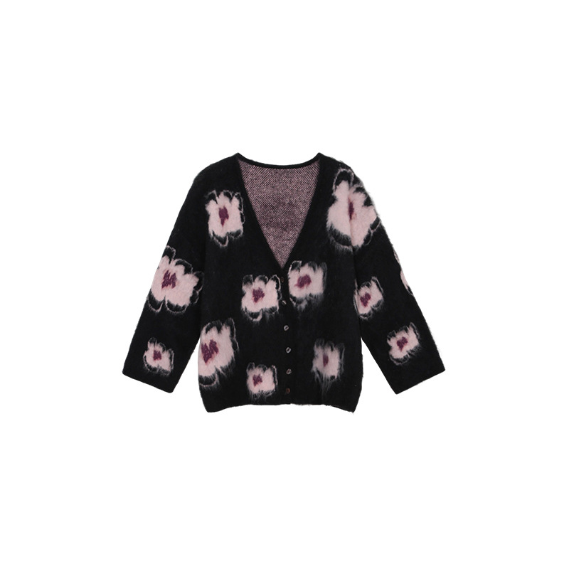 X70 floral sweater coat for women, high-end intarsia V-neck top coat, autumn and winter loose lazy knitted cardigan