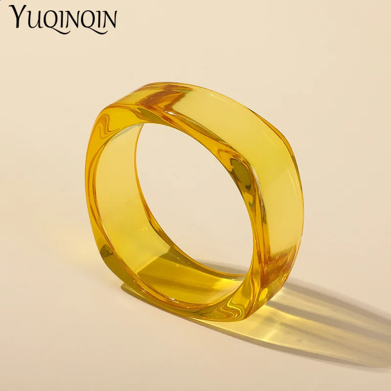 Trendy Transparent Acrylic Bracelet Bangle for Women Resin Party Bracelets Bangles with er Charms Jewelry Gifts 250206