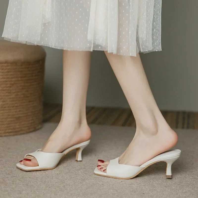 Genuine Leather French Slim Heel Slippers for Womens Summer New Fiable Sandals Women Sweet Round Toe Slipper Ladies ShoesXJ250207
