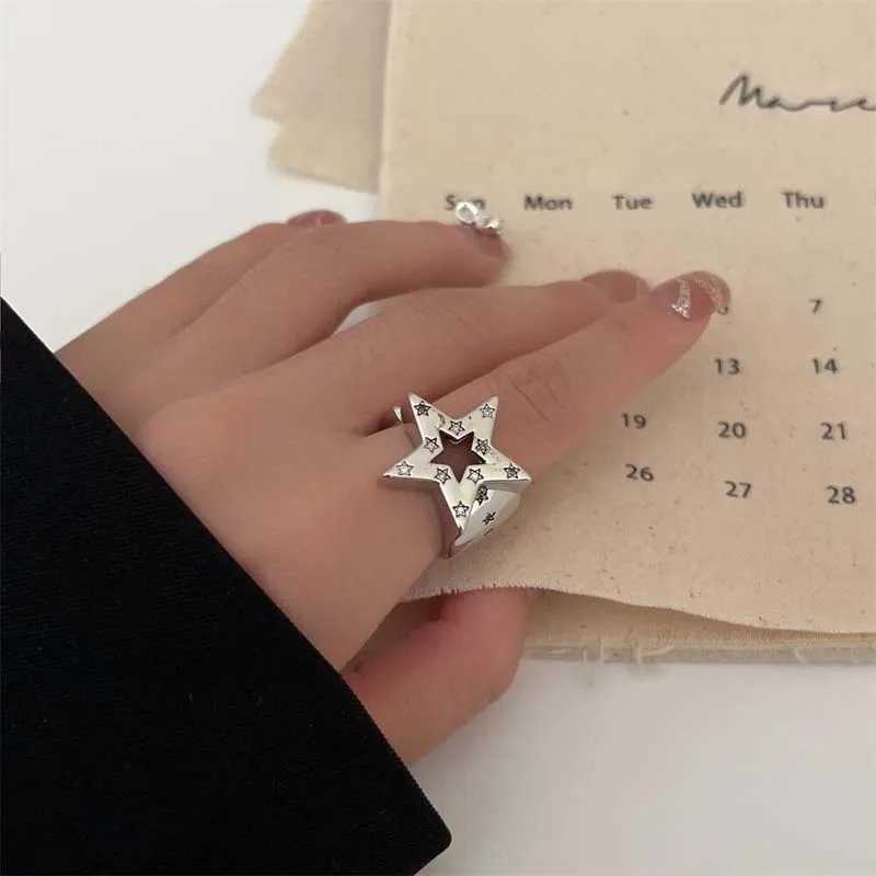 Vintage Punk Hollow Irregular Star Couple Rings for Women Men Fashion Shiny Crystal Pentagram Adjustable Ring Lover Jewelry W250207