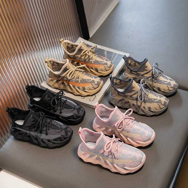 Fashion Knit Sports Shoes 2024 Breathable Soft Soles Anti Slip Sneakers for Boys Girls Spring Autumn Trendy Mesh Shoes for KidsXJ250207