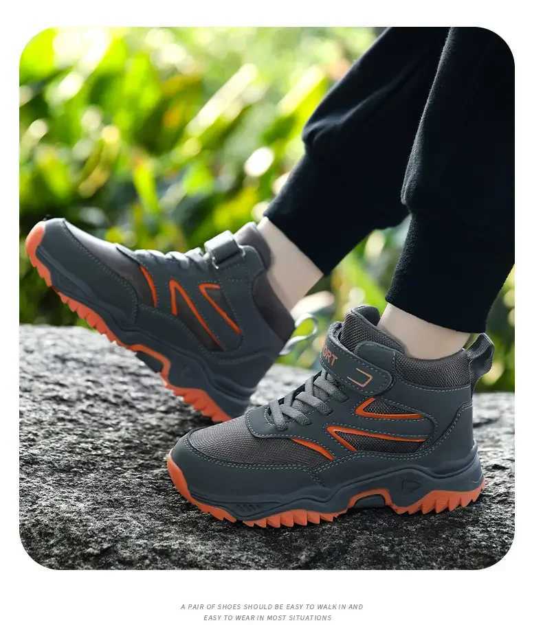 New Fashion Youth Hiking Boots Boys and Girls Hightop Sports Running Shoes Childrens Climbing Travel Basket Sports Shoes W250207