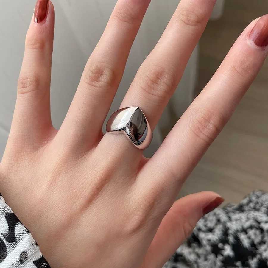 Stainless Steel Simple Smooth Metal Heart Rings For Women Men Y2K Trendy Open Ring Korean Elegant Party Jewelry Couple Gifts W250207