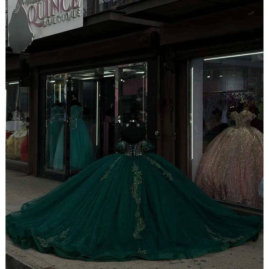 Green Emerald Princess Dresses Prom Ball Gown Off Shoulder Glitter Sequins Vestido De Quinceanera Lace Appliques Tulle Masquerade Dress