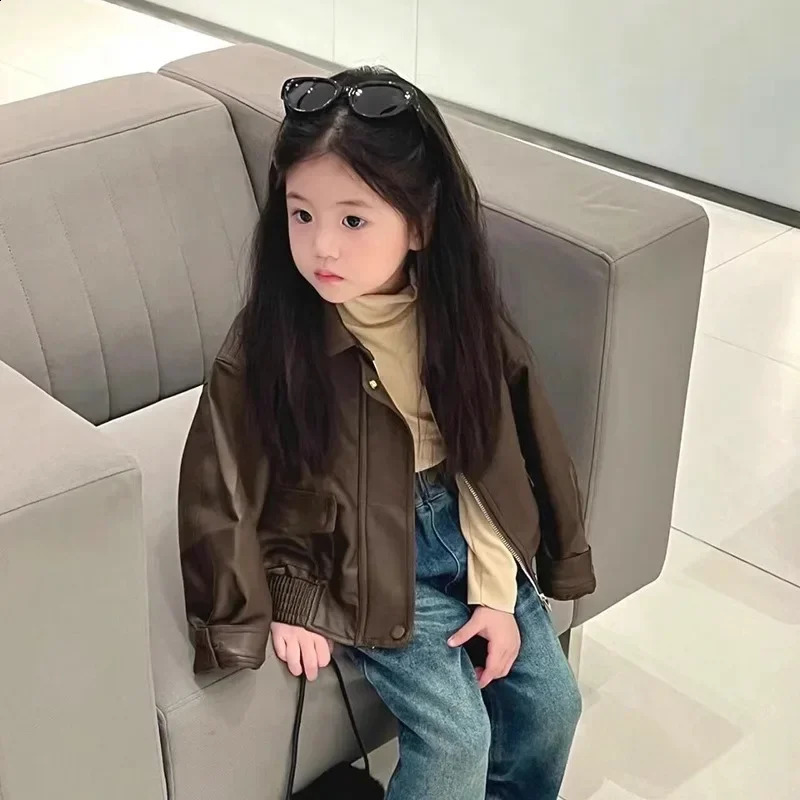Baby Girl Leather Jacket Short Jacket Retro Motorcycle PU Leather Top Baby Clothes Kids Jackets for Girls Outerwear 250206
