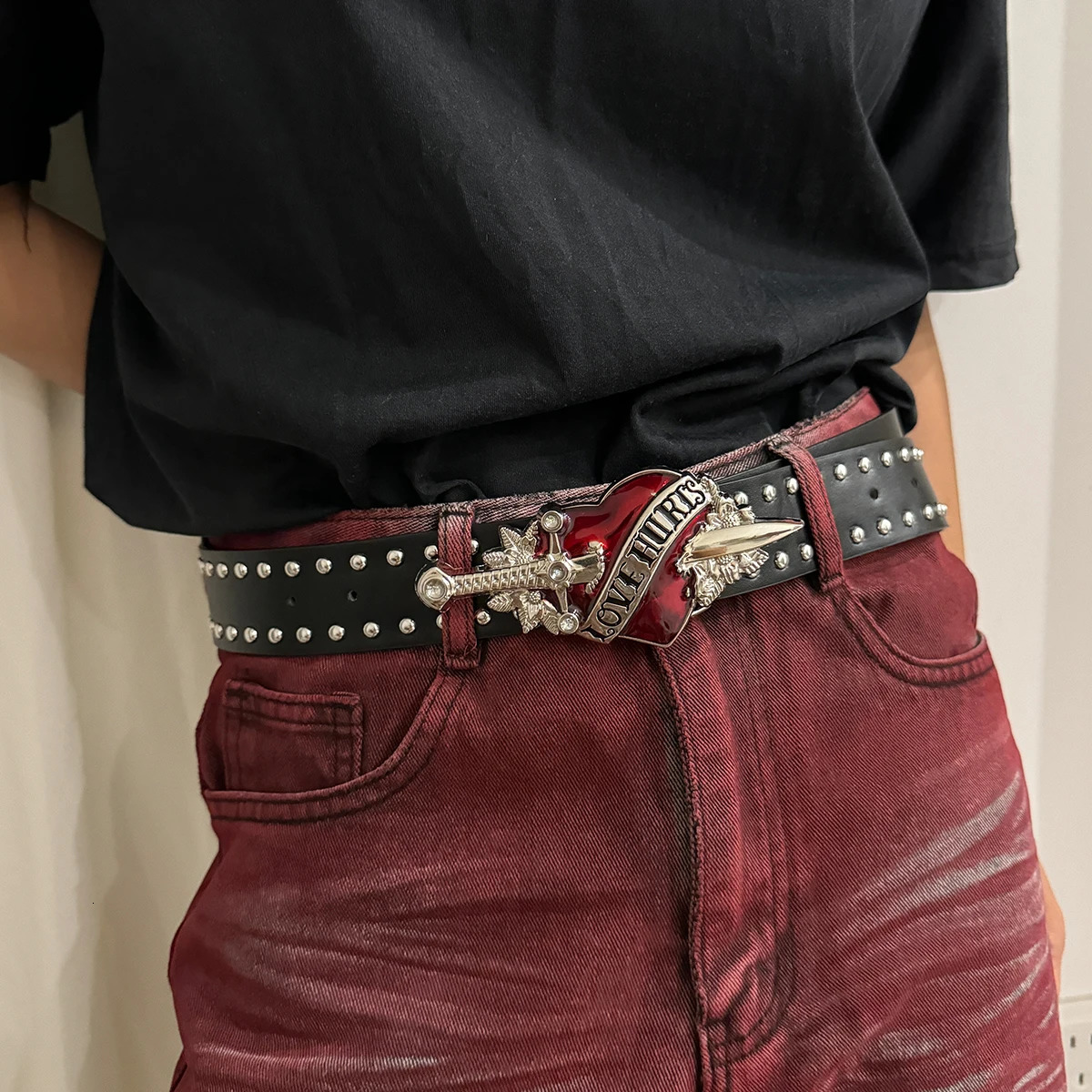 Unisex Jeans Belt sword red heart Goth Y2k Fashion Belts For Women High Quality Rivet Punk Accessory Men Waistband 250207