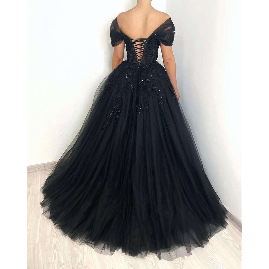 Glamorous A E Gothic Off Shoulder Wedding Dresses Bridal Gowns Beading Appliques Lace Up Back Country Black Robe Mariage