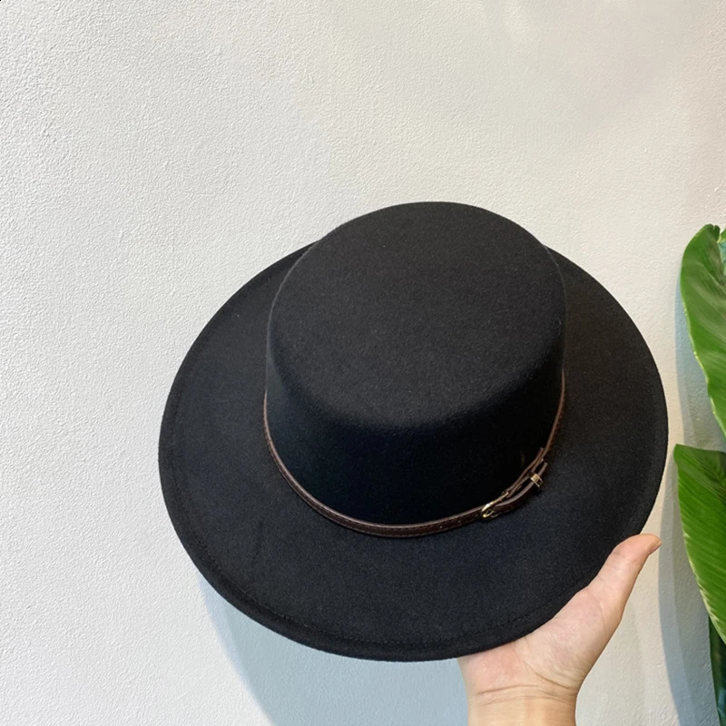 Women Fedora Chic Belt Buckle Decorated Flap Brim Felt Hat Retro British Jazz Casquette Winter Autumn Wool Warm Boater Cap gorra 250206