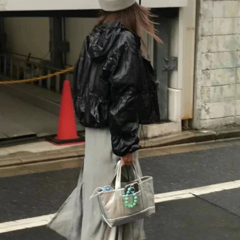 Y2k Style Crossbody Bags for Woman Fashion Handbags Short Top Handle Silver PU Leather Casual Large Capacity Tote Bag 250121