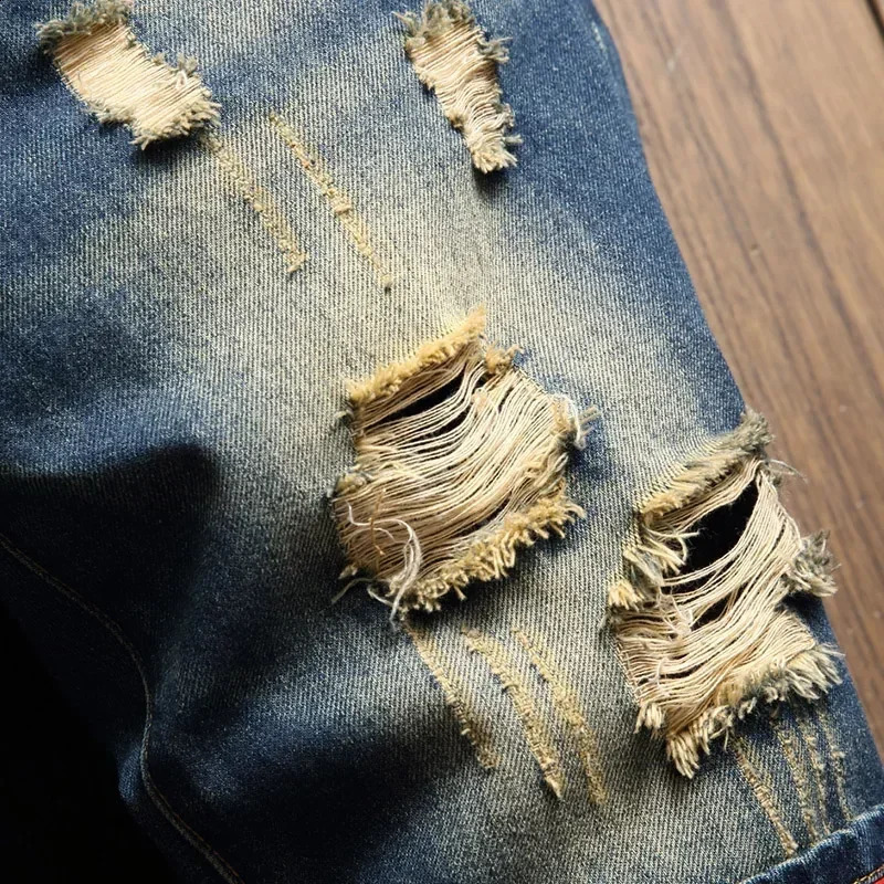 Summer Ripped Denim Shorts Mens Quarter Pants Loose Large Size Medium Fashion Personality Beggar Breeches 250206