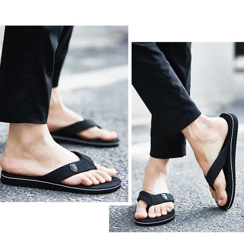 Casual Slippers For Men Flip Flops Beach Sandals Summer N-Slip Flat Slides Men Slippers Indoor House Shoes Male Slipper ManXJ250207