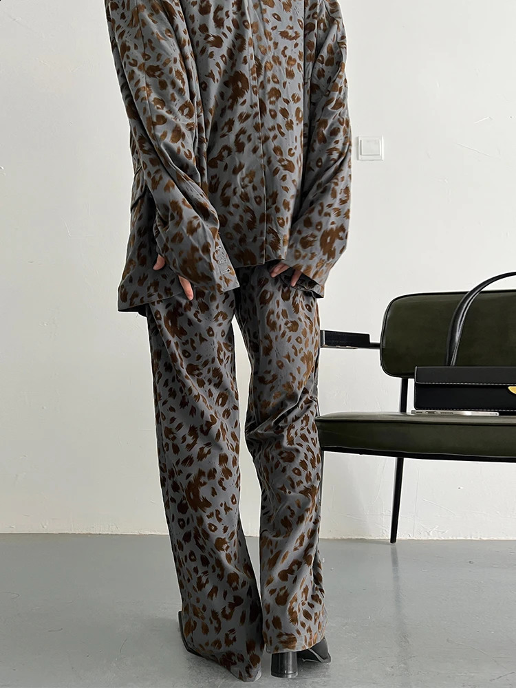 EAM Two Piece Suit Wide Leg Pants Leopard Print Big Size Lapel Long Sleeve Women Fashion Spring Autumn 2024 1DF1166 250107