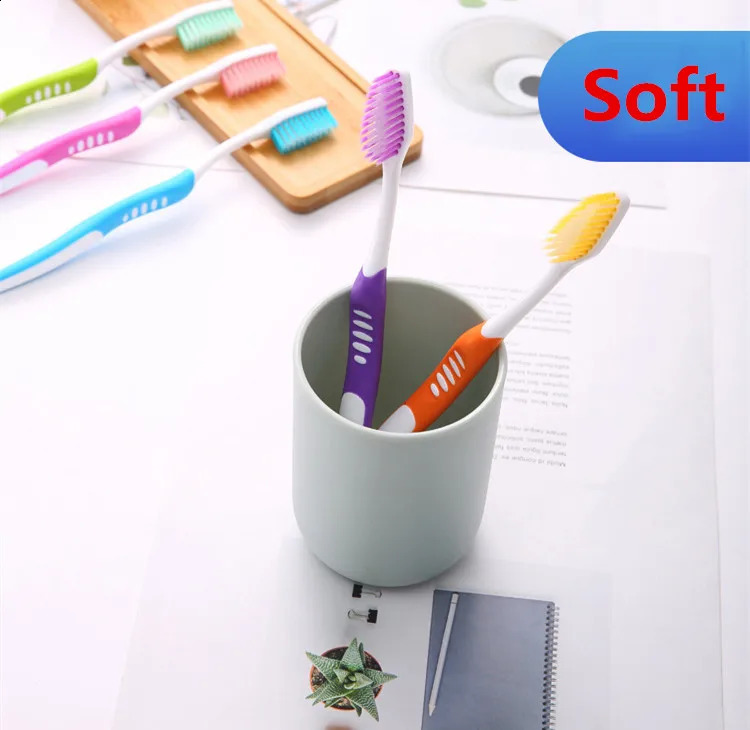 Bulk Travel Toothbrushes Individually Wrapped Manual Multi-Color Disposable Toothbrush Set for Adult Kid Travel Toiletries 250206