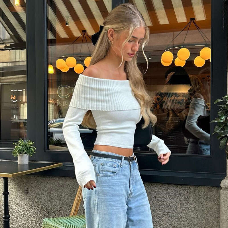 Ins European and American women's autumn spicy girl street style sexy one shoulder temperament slim fit top 2025 new casual versatile fashion clo