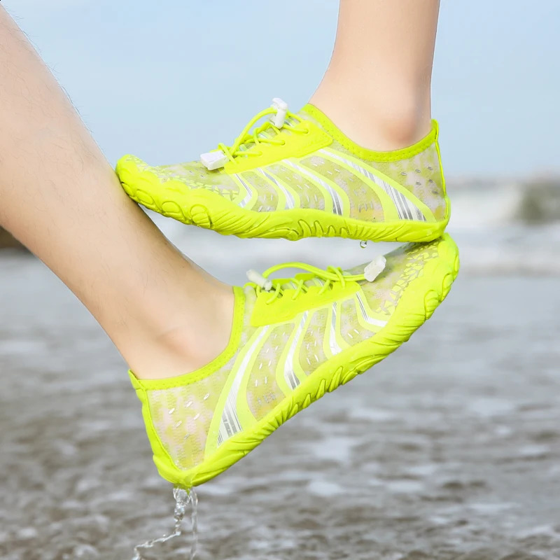 Water Shoes Kids Quick-drying Barefoot Shoes Parent-child Sandals Breathable Non-slip Slippers Summer Beach Socks Sport Sneakers 250207