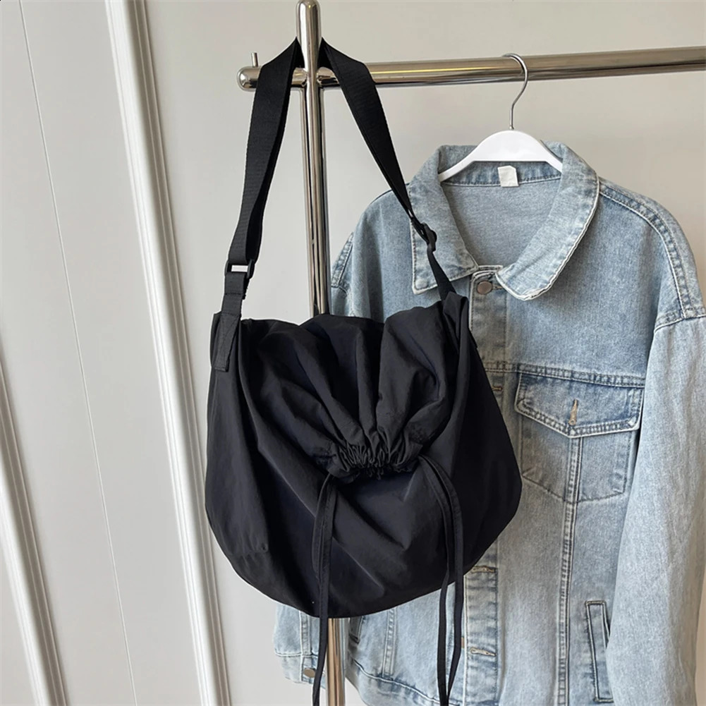 Women Drawstring Shoulder Bag Large Capacity Simple Crossbody Solid Color Lightweight Shopping Girls Outdoor 250206