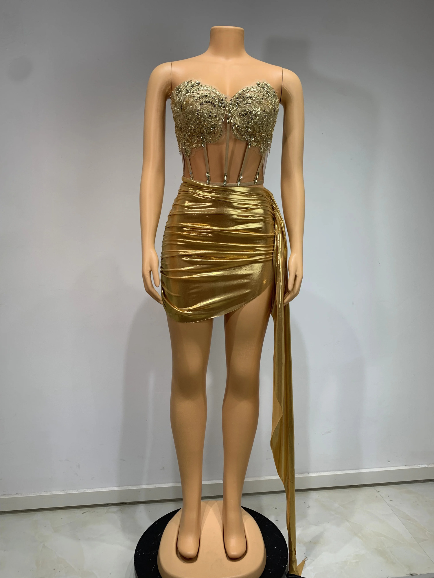 Women Glitter Top Two Pieces Short Skirt Sets Sexy Strapless Sequins Rhinestone Gold Dress Stage Show Outfit 250206