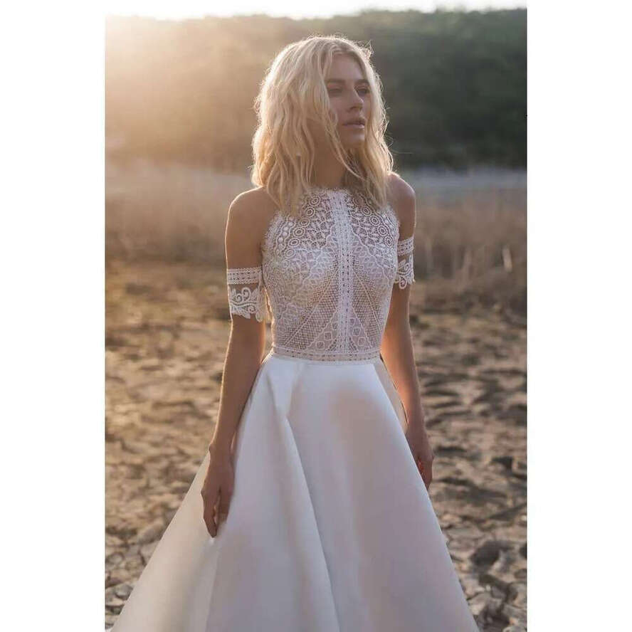 DREAM Satin Bohemian Wedding Dress For Brides 2023 Off The Shoulder Lace Halter Boho Bridal Gown With Detachable Sleeves