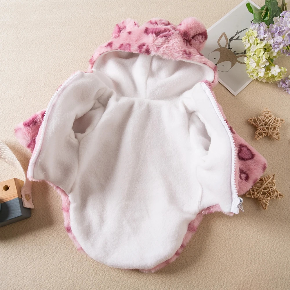 Winter Pet Dog Clothes Dogs Hoodies Coat Plush Warm Sweatshirt For Small Medium Cute Leopard Print Puppy Jacket Pets Costume 250206