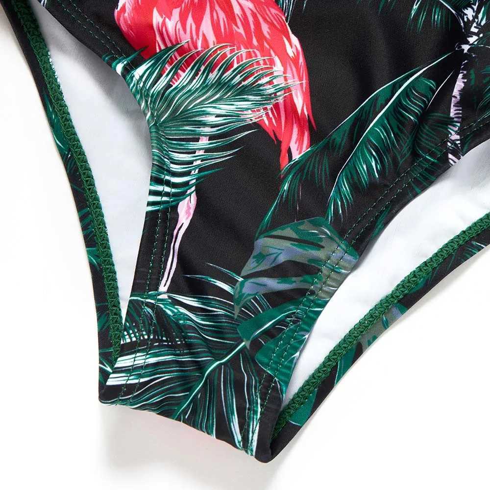 NASHAKAITE Family Swimsuits Summer Flamingo Leave Print Matching Swimwear Mommy and me swimsuit Family matching clothes W250207