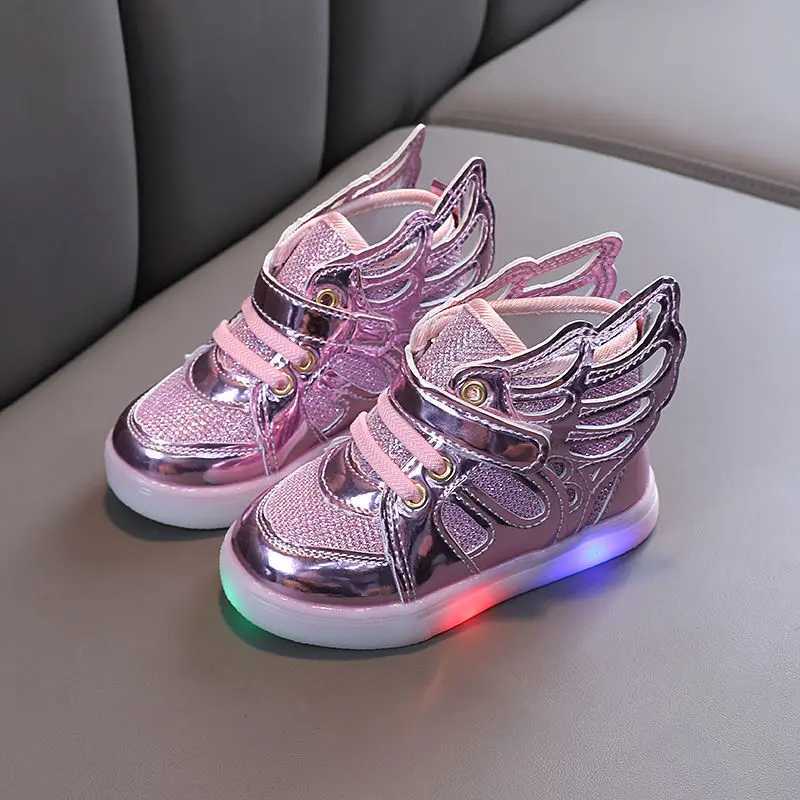 Childrens shoes with wings LED luminous sports shoes baby girls childrens shoes fashionable lighting flat skateboard shoes childrens casual shoes W250