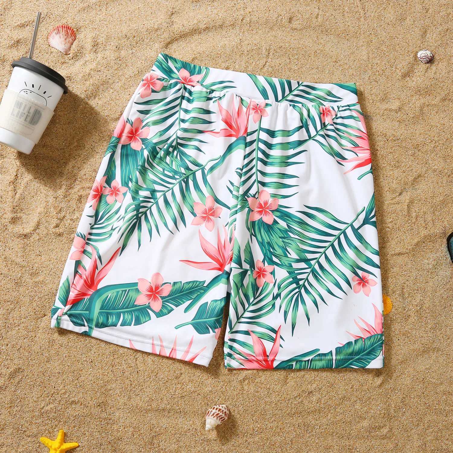 2024 Family Matching Swimsuits One-Piece Mother Daughter Swimwear Leaf Father Son Swim Shorts Beach Mommy and Me Clothes Outfits W250207