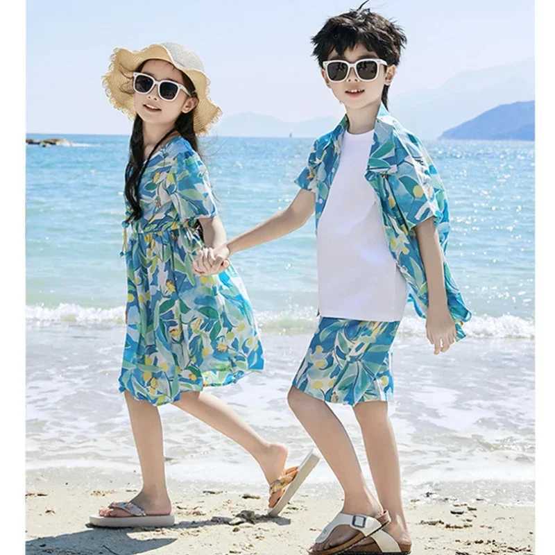 Parent-child Matching Beach Couple Daughter Same Dress Father Son Shirts SetClothes Summer Vacation Look Family Clothing Mother W250207