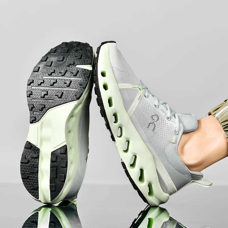 Mens shoes 2025 summer new breathable leisure running shoes students cushioned light trend all soft soled sports shoesC250408