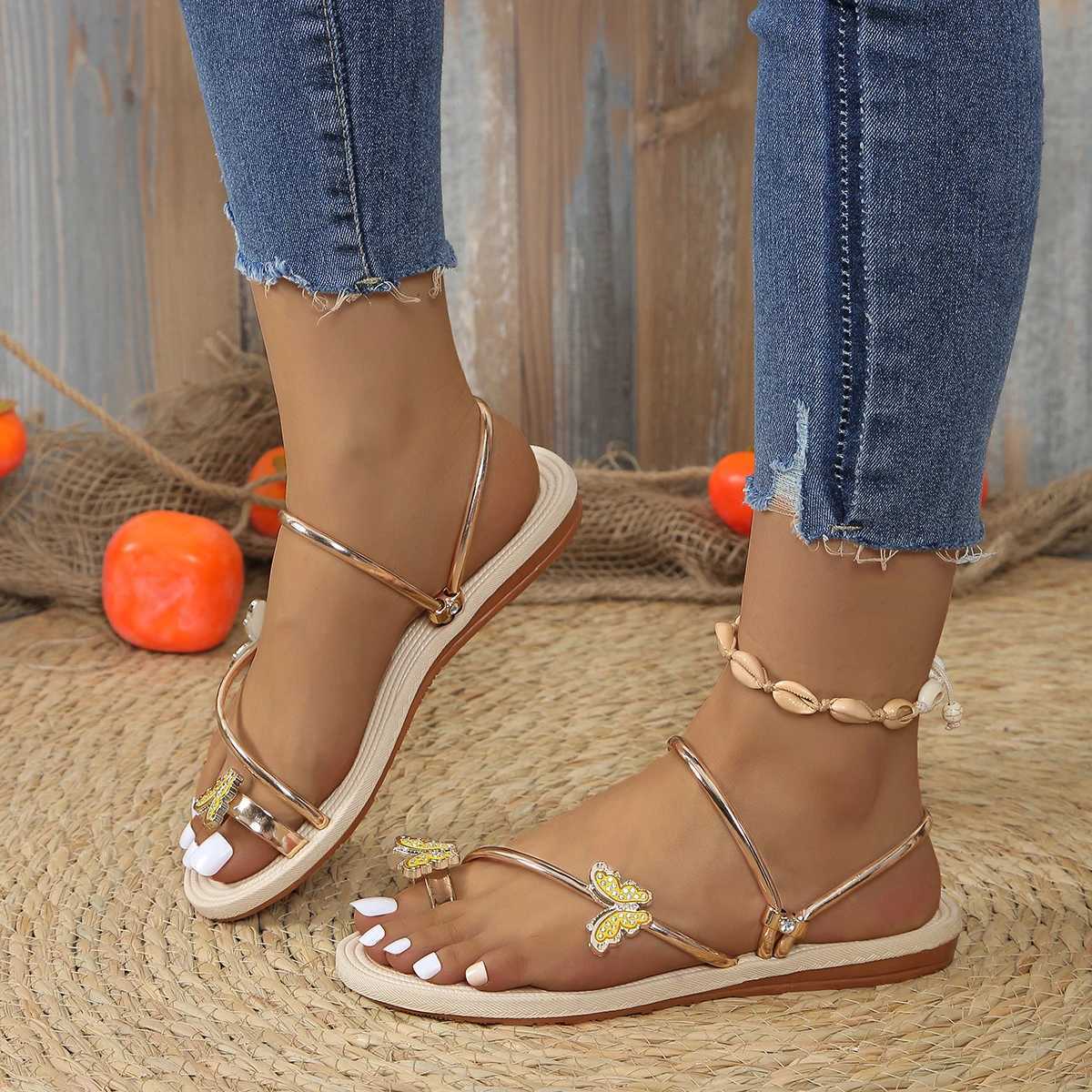 Women Slippers 2024 New Summer Fi Shoes for Women Beach Flat Slippers Luxury Designer Sandals Slides Women Zapatos De MujerXJ250207