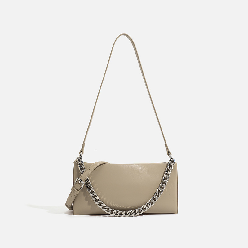 Bag High End Women's Crossbody 2024 New Chain Armpit With Niche Texture French Stick Shoulder Bag